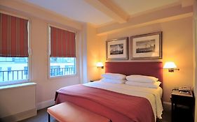 Lombardy Hotel